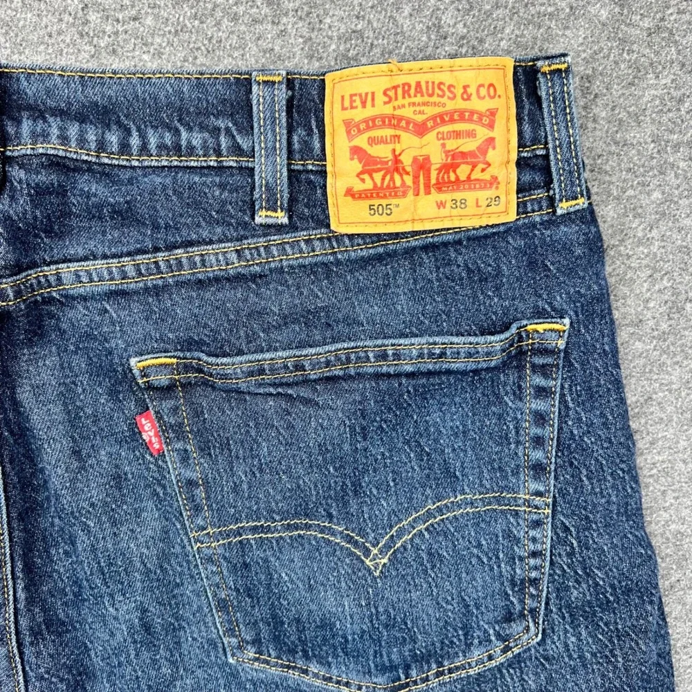 Levi's 505 Jeans Men 38x29 Blue Fits 38x28 Regular Straight Leg Dark Wash Denim